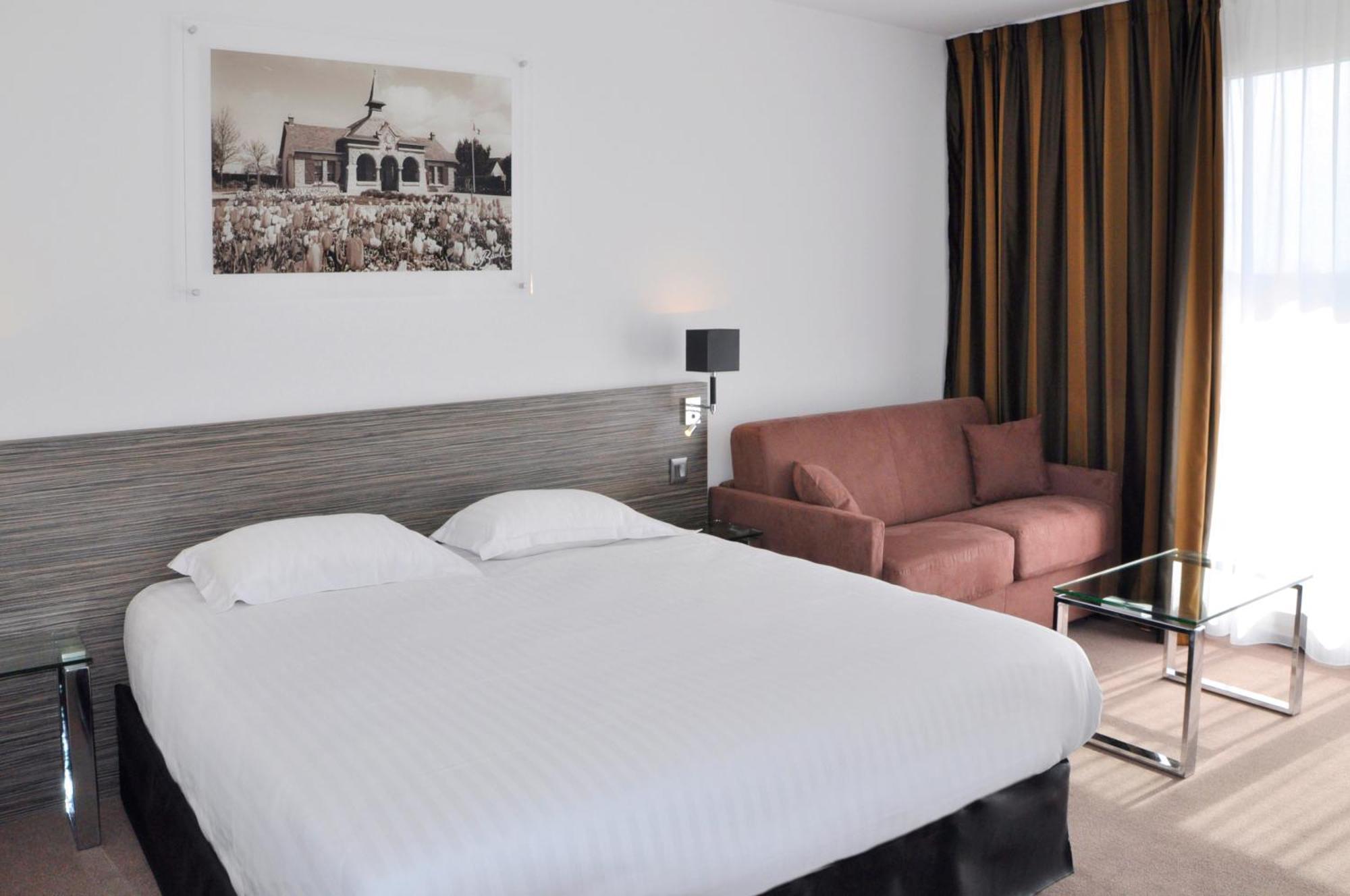 מלון Golden Tulip La Baule מראה חיצוני תמונה