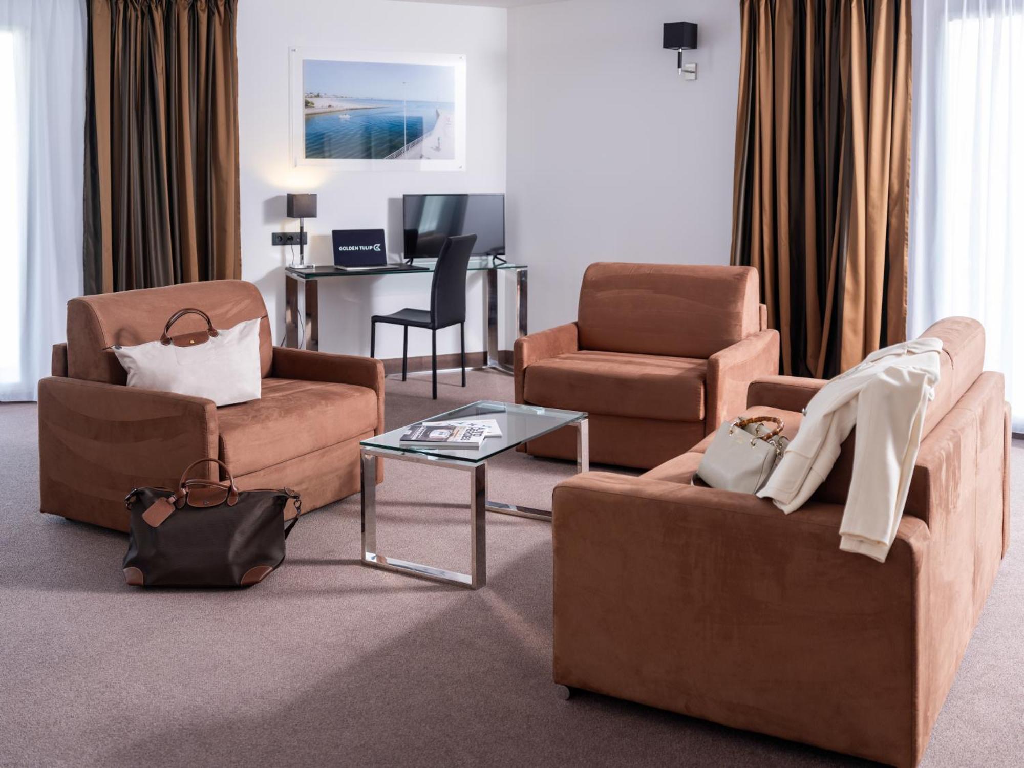 מלון Golden Tulip La Baule מראה חיצוני תמונה