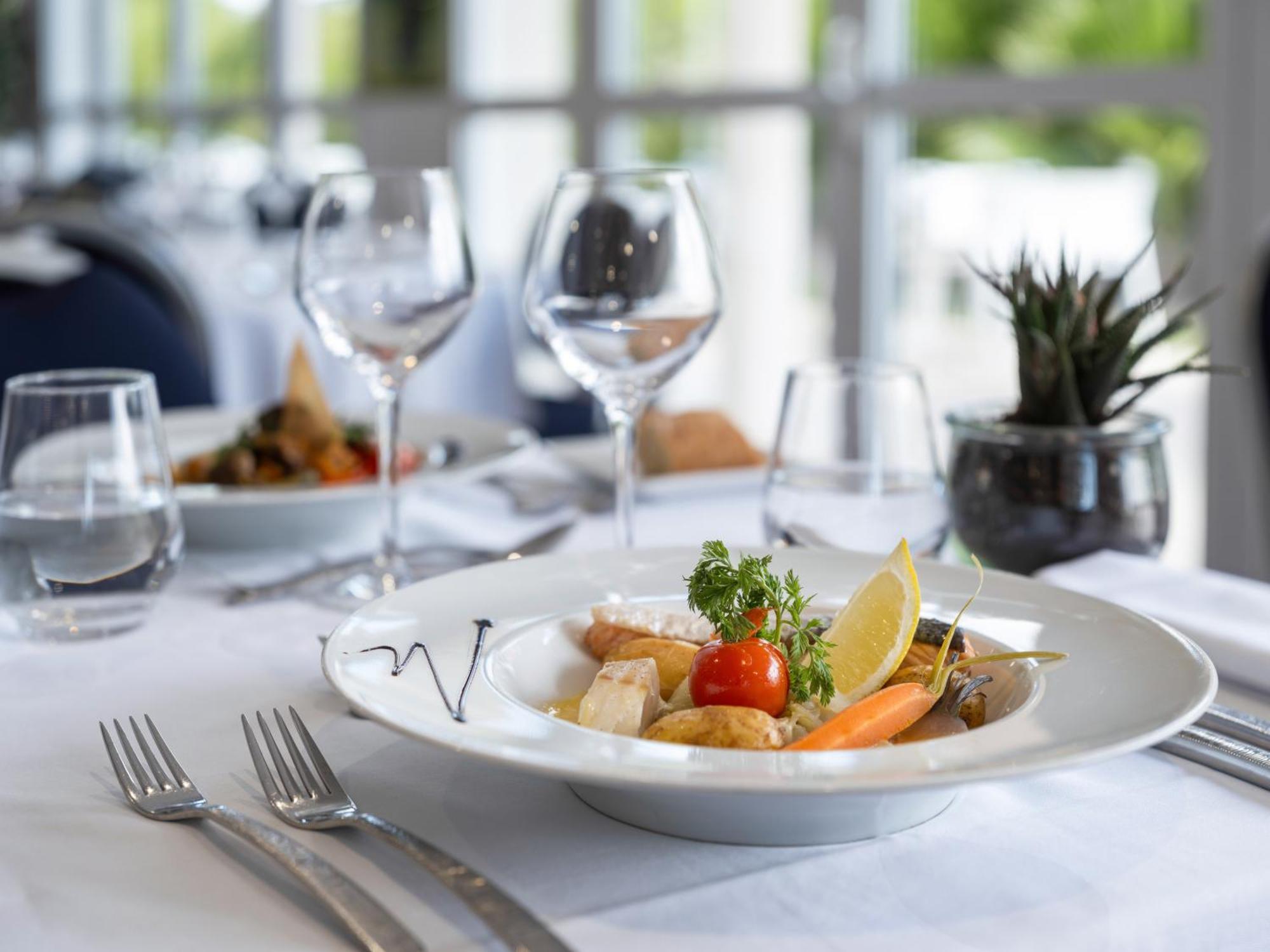 מלון Golden Tulip La Baule מראה חיצוני תמונה